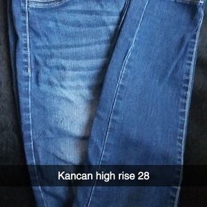 2 pair of Kancan jeans size 28